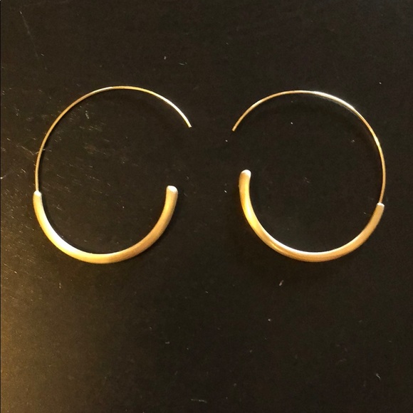 Open back hoops - Picture 1 of 2